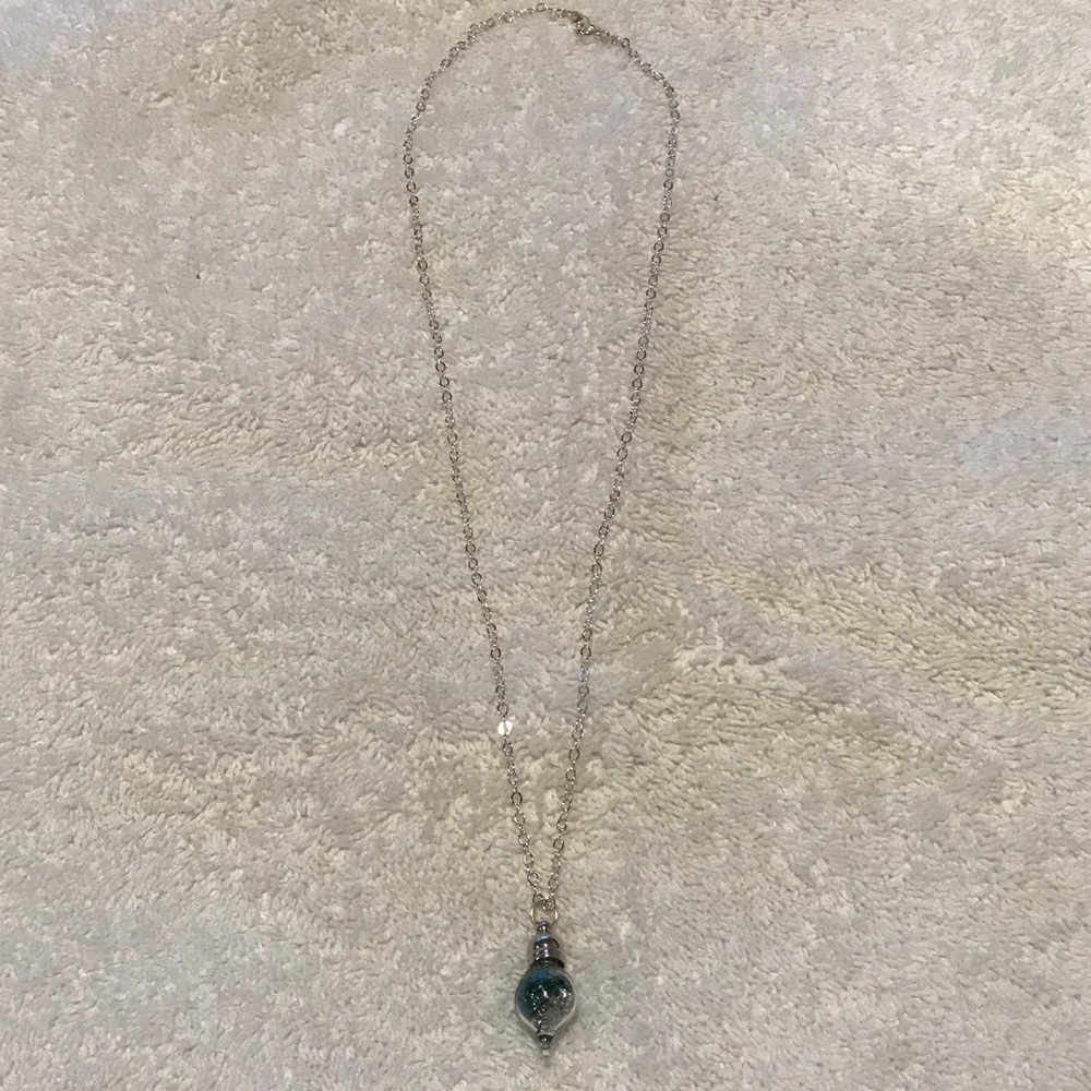 Necklace made with real flowers